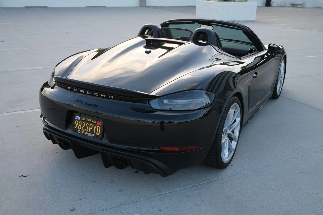 2023 Porsche 718 Boxster Spyder - Image 13 of 31