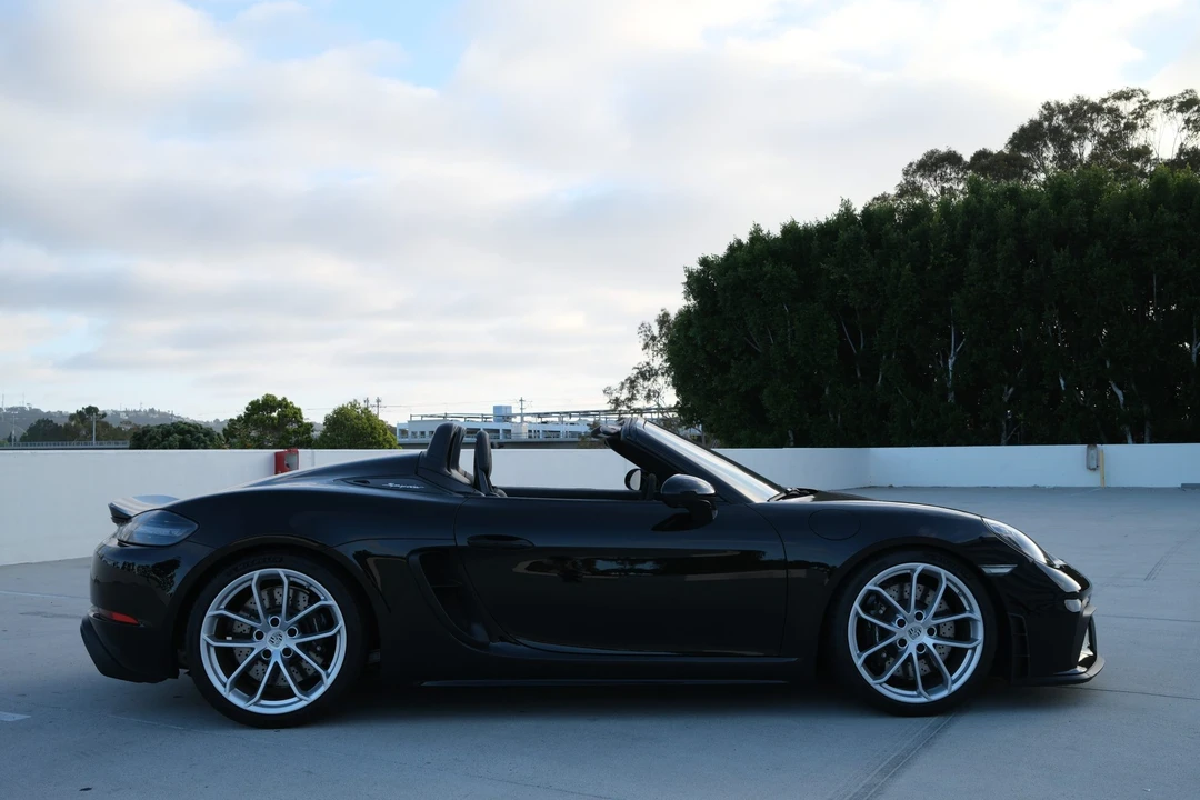 2023 Porsche 718 Boxster Spyder - Image 9 of 31