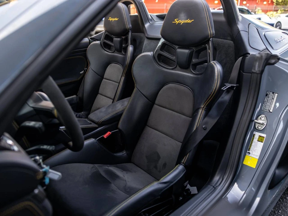 2023 Porsche - Image 5 of 5