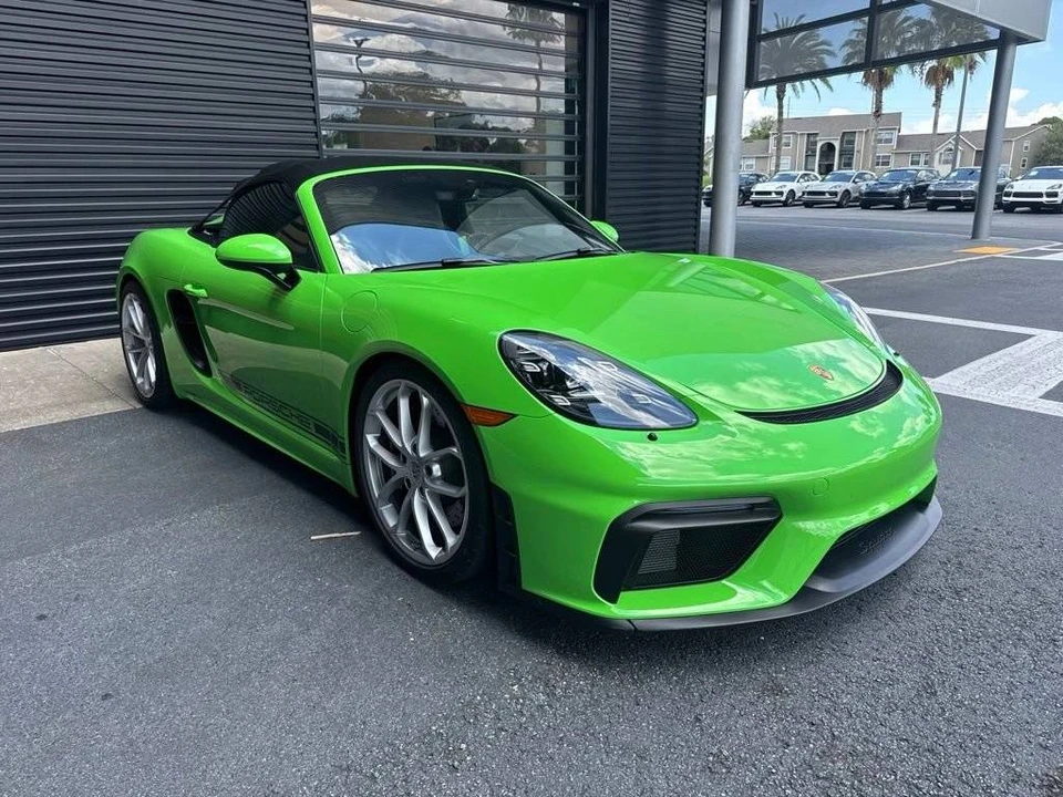 2023 Porsche 718 Boxster Spyder - Image 4 of 5