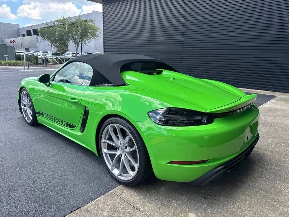 2023 Porsche 718 Boxster Spyder - Image 3 of 5