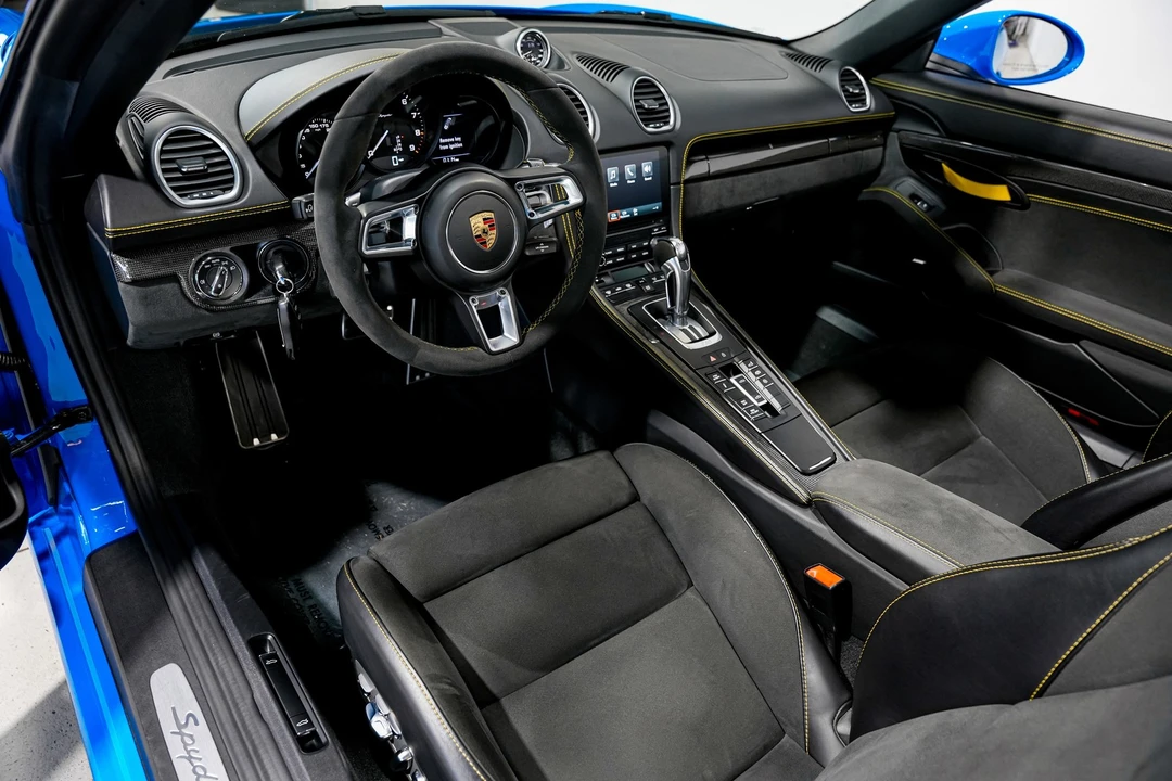 2023 Porsche 718 Boxster Spyder - Image 10 of 12