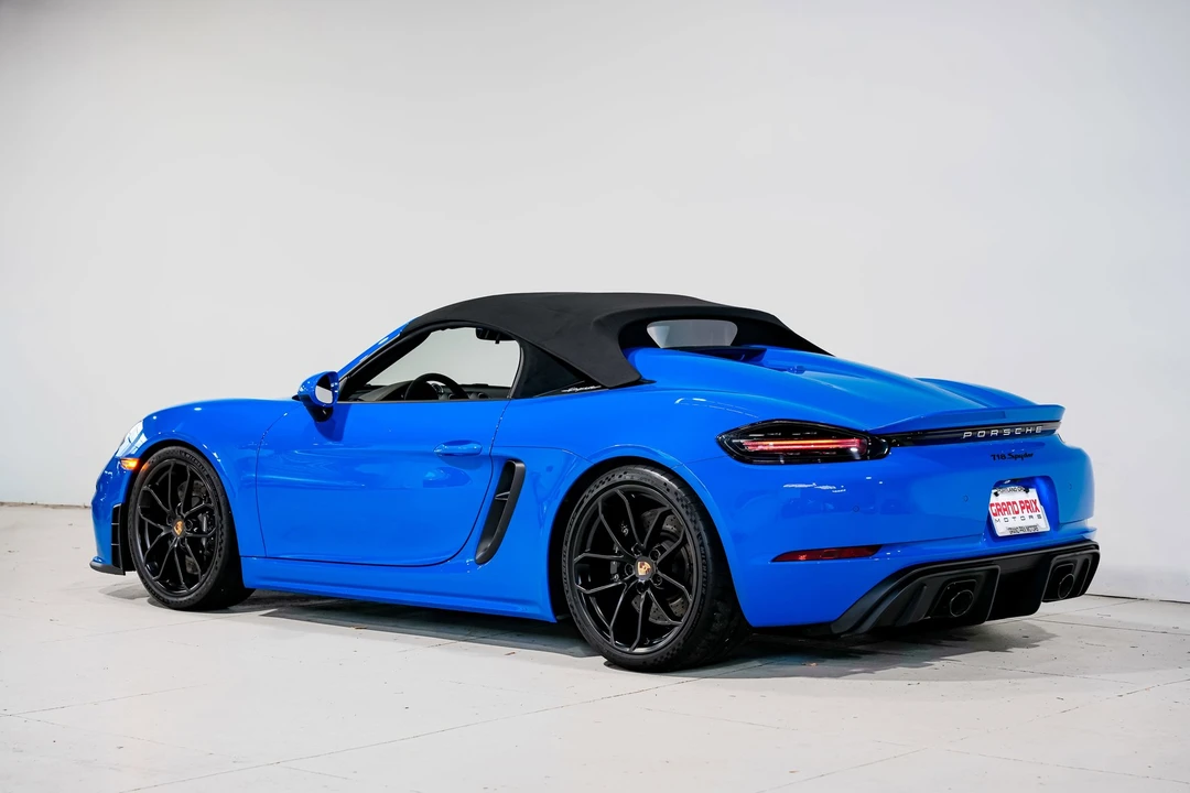 2023 Porsche 718 Boxster Spyder - Image 9 of 12