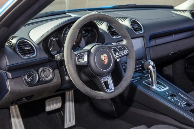 2023 Porsche 718 Boxster Spyder - Image 5 of 8