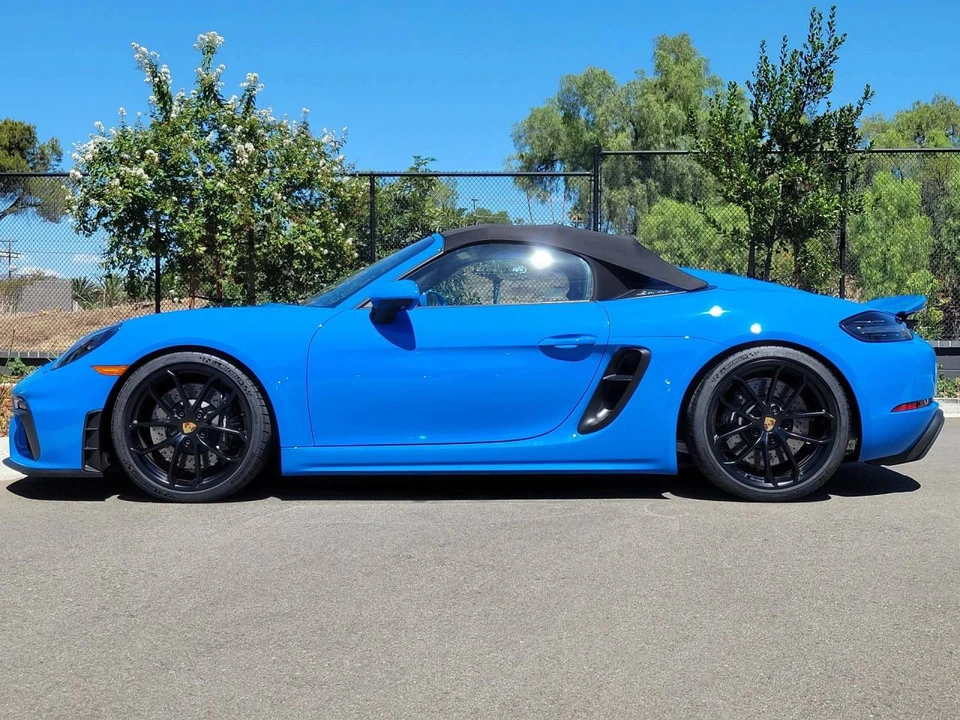 2023 Porsche 718 Boxster Spyder - Image 2 of 4