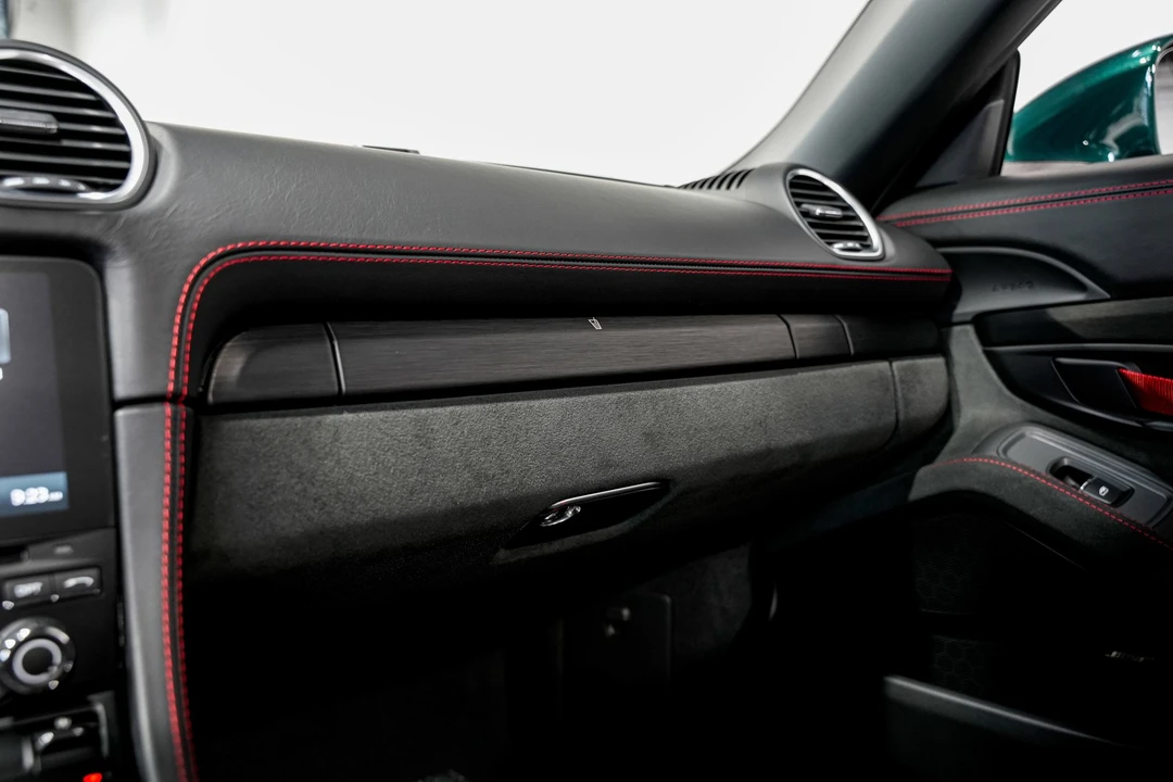 2023 Porsche 718 Boxster Spyder - Image 19 of 21
