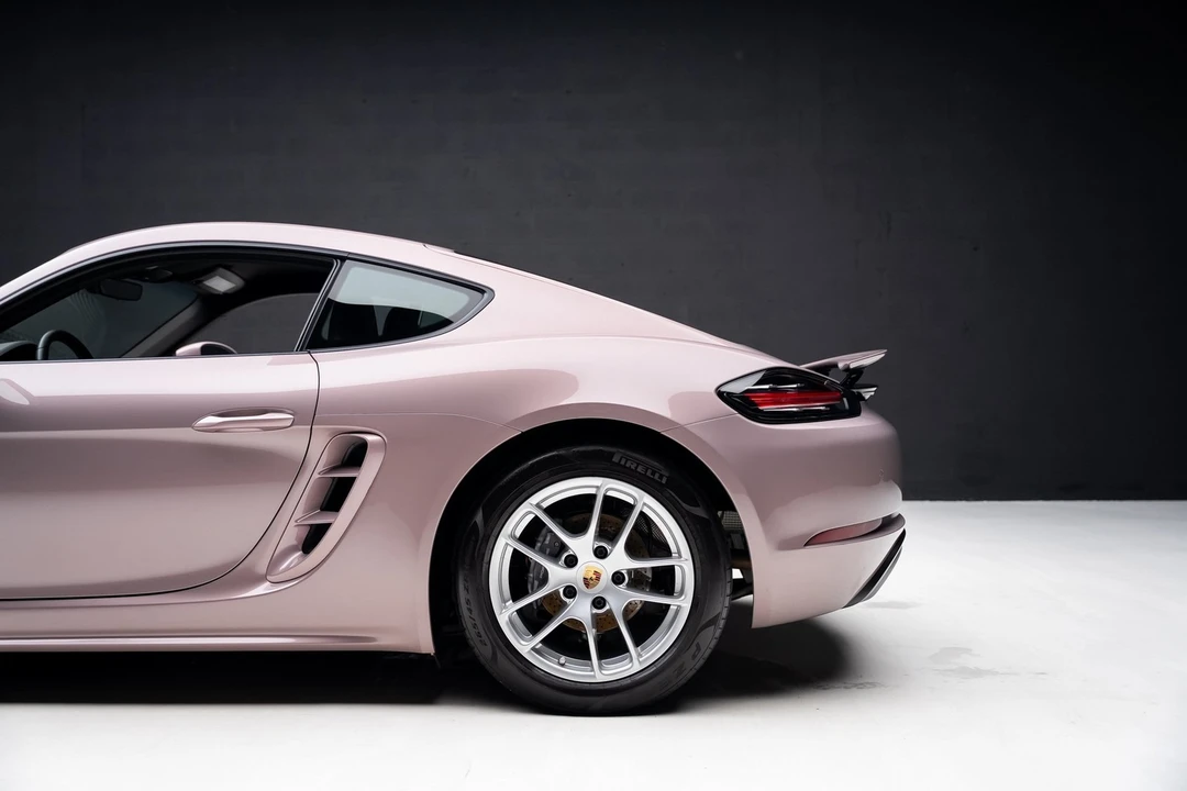 2023 Porsche 718 Cayman - Image 19 of 21