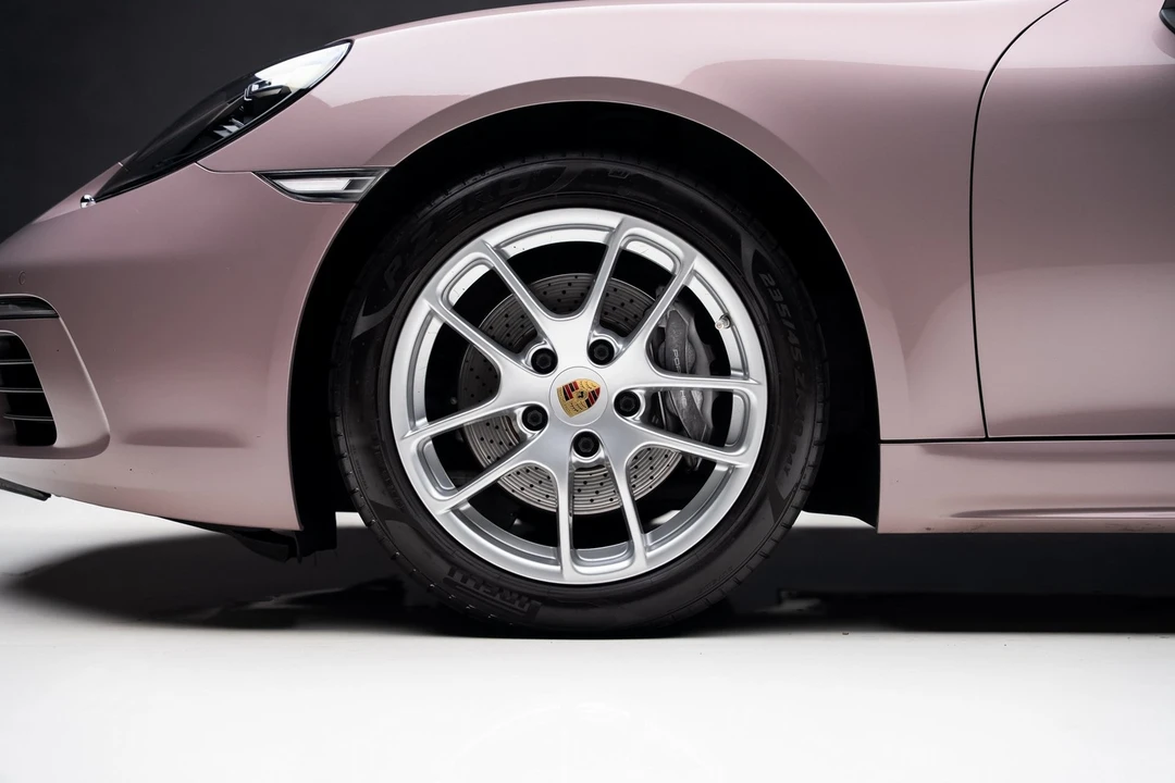 2023 Porsche 718 Cayman - Image 18 of 21