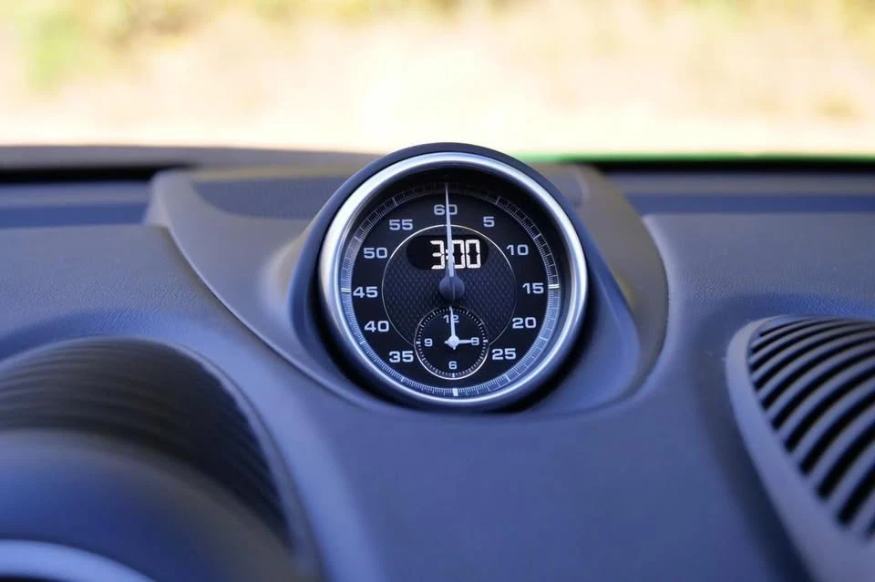 2023 Porsche 718 Boxster - Image 9 of 20