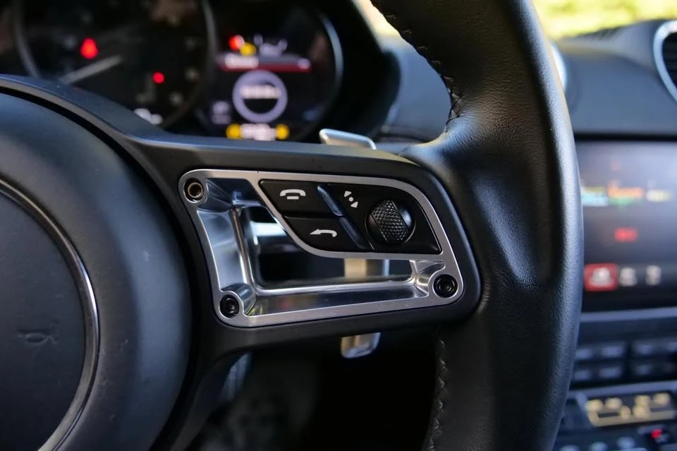 2023 Porsche 718 Boxster - Image 17 of 20