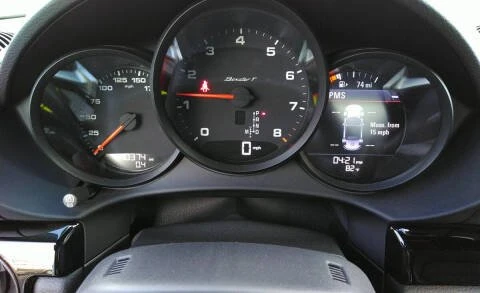 2023 Porsche 718 Boxster - Image 9 of 14