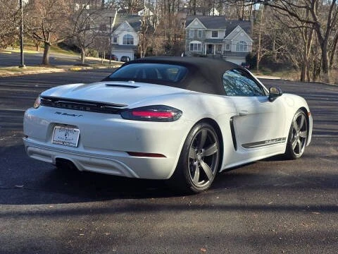2023 Porsche 718 Boxster - Image 2 of 14