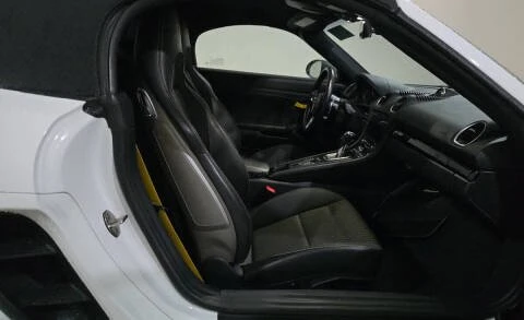 2023 Porsche 718 Boxster - Image 7 of 14
