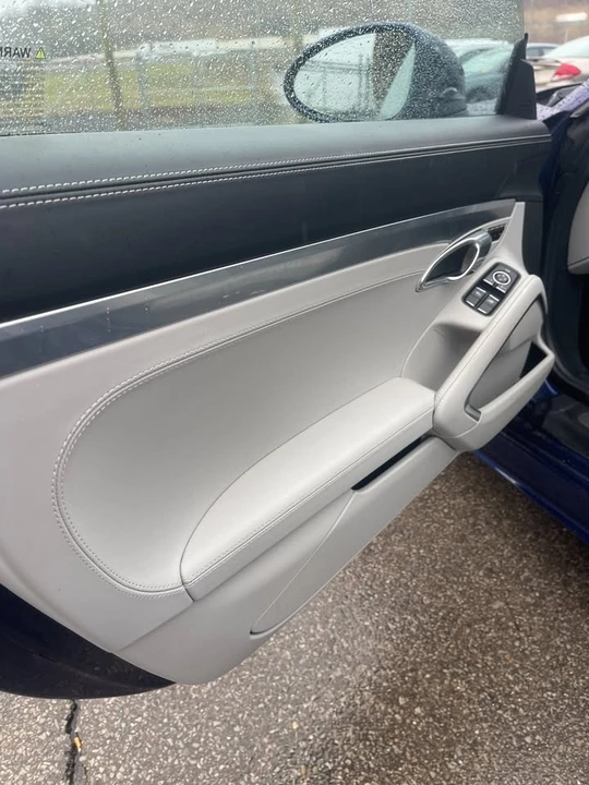 2023 Porsche 718 Boxster - Image 9 of 13