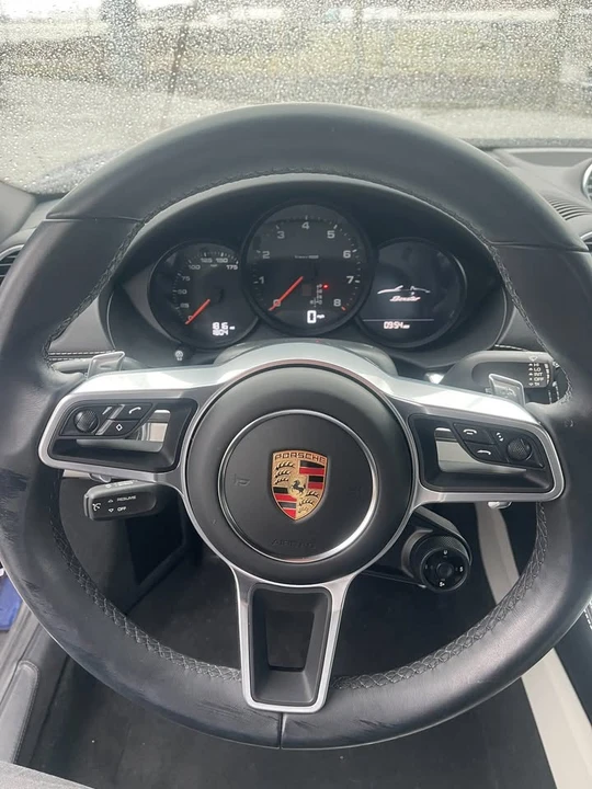 2023 Porsche 718 Boxster - Image 11 of 13