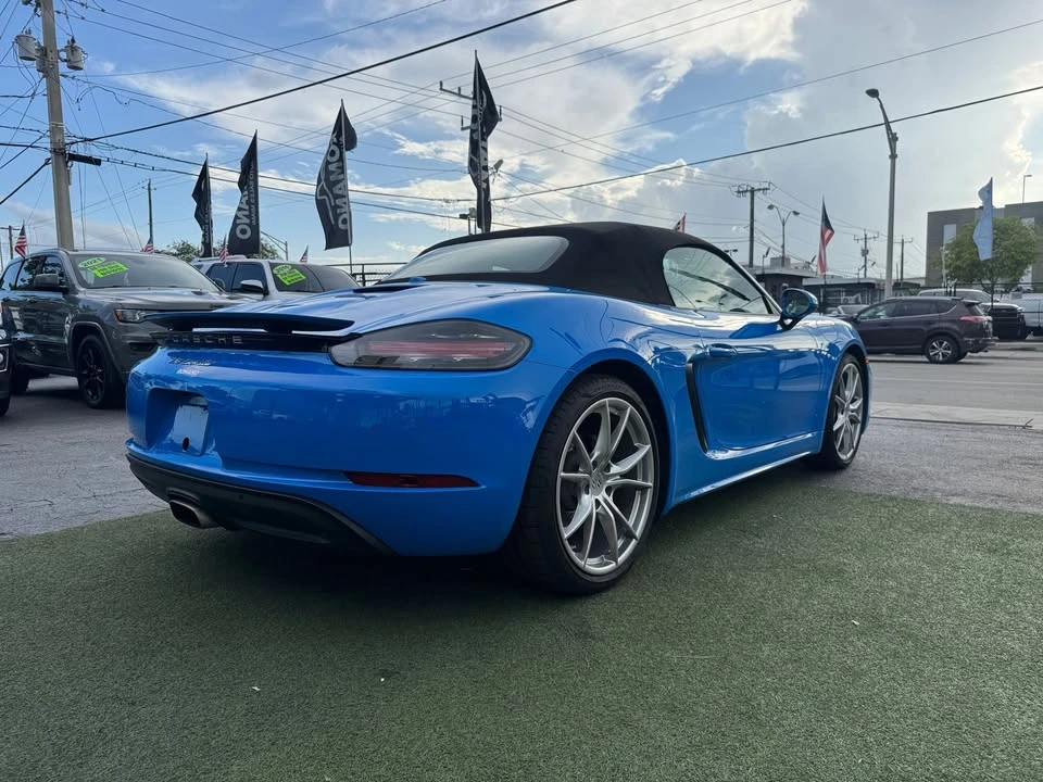 2023 Porsche 718 Boxster - Image 14 of 15