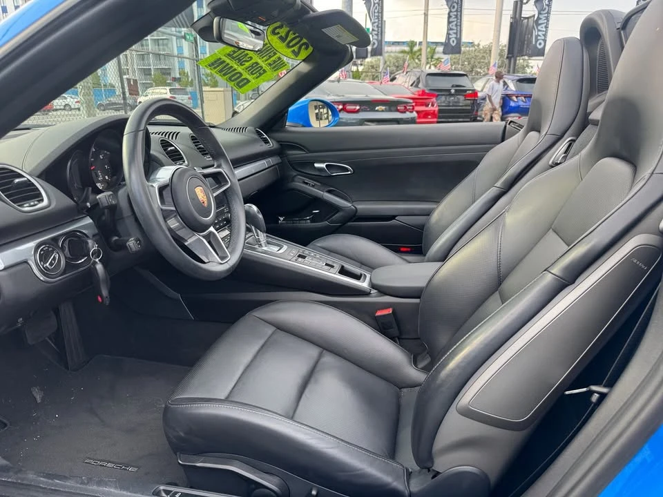 2023 Porsche 718 Boxster - Image 12 of 15