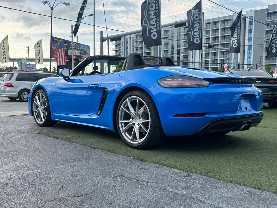 2023 Porsche 718 Boxster - Image 4 of 15