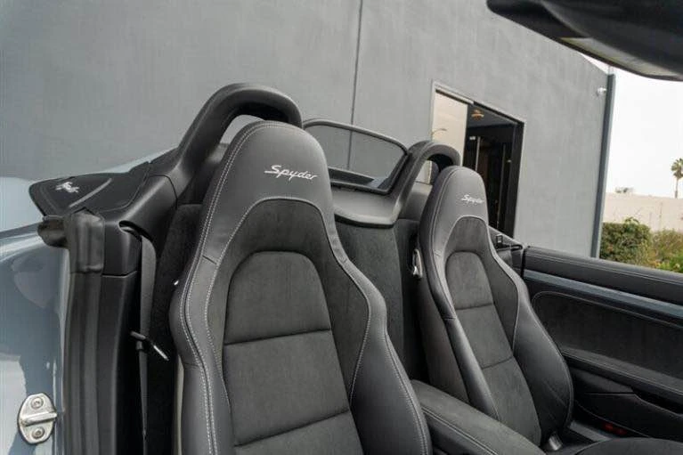 2023 Porsche 718 Boxster S - Image 6 of 6