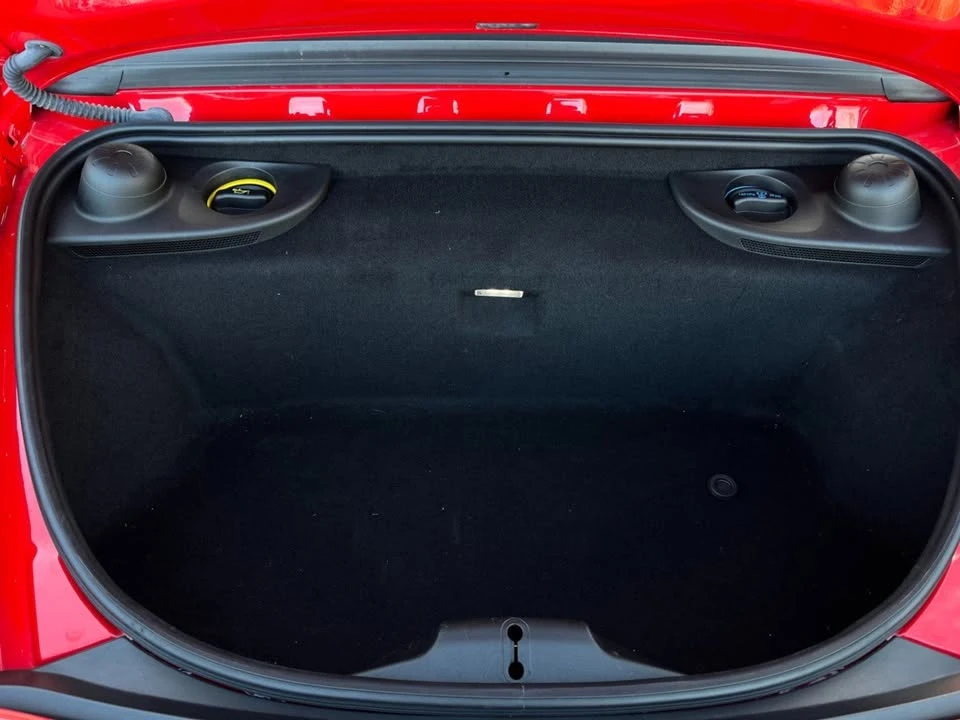 2023 Porsche 718 Boxster - Image 19 of 20