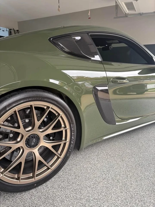 2023 Porsche 718 Cayman - Image 15 of 17