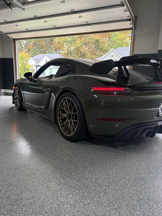 2023 Porsche 718 Cayman - Image 5 of 16