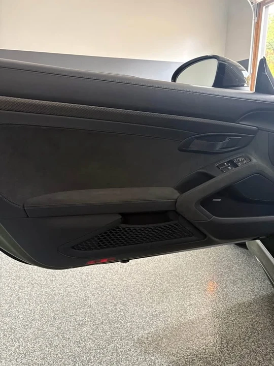 2023 Porsche 718 Cayman - Image 12 of 17