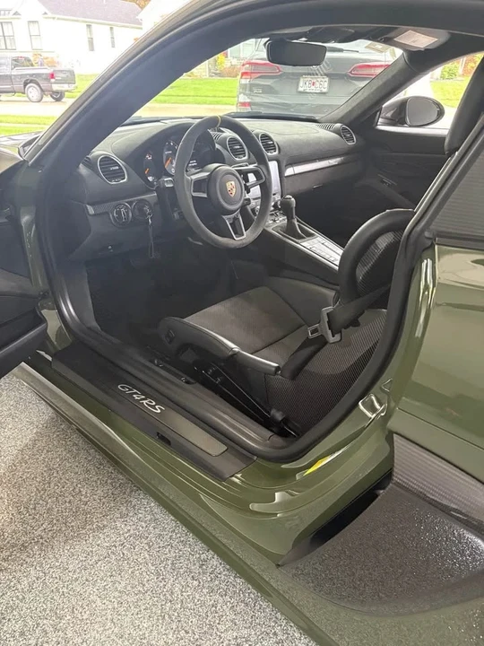 2023 Porsche 718 Cayman - Image 7 of 16
