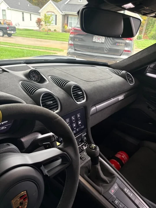 2023 Porsche 718 Cayman - Image 10 of 16
