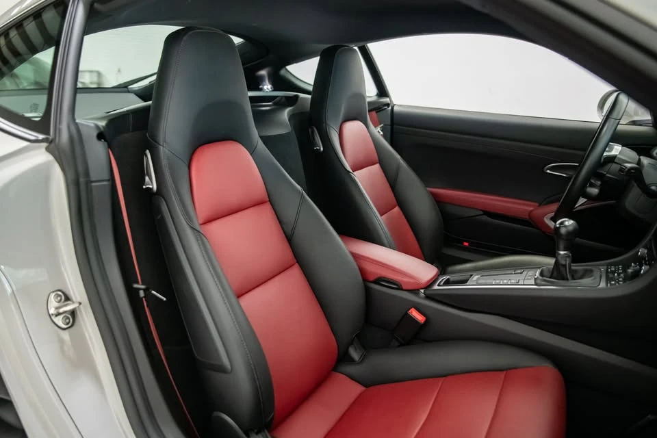 2023 Porsche 718 Cayman - Image 20 of 20