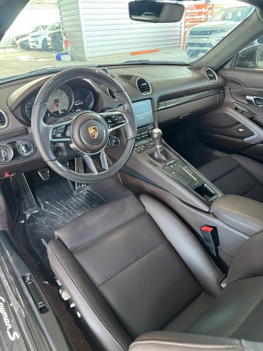 2023 Porsche 718 Cayman S - Image 9 of 18