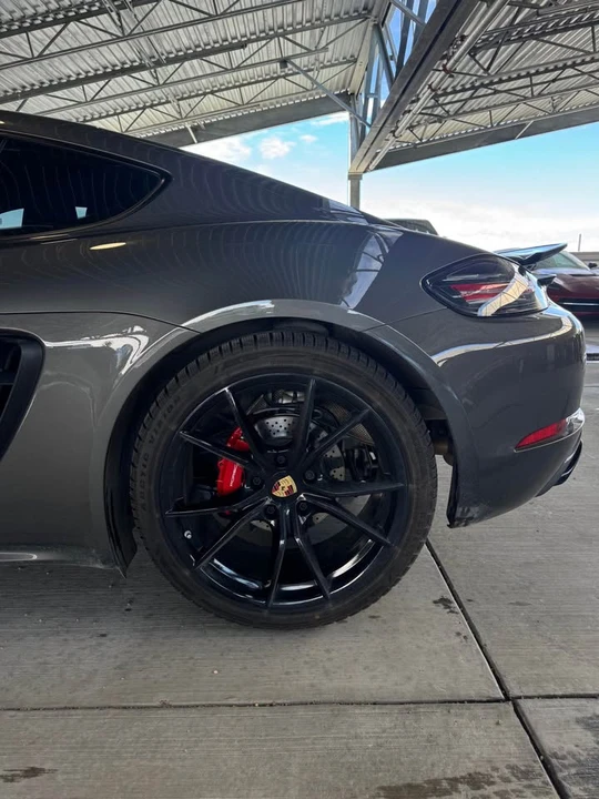 2023 Porsche 718 Cayman S - Image 8 of 18