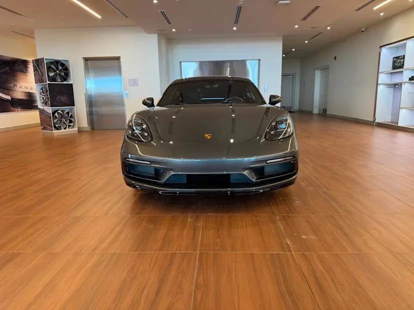 2023 Porsche 718 Cayman - Image 9 of 18