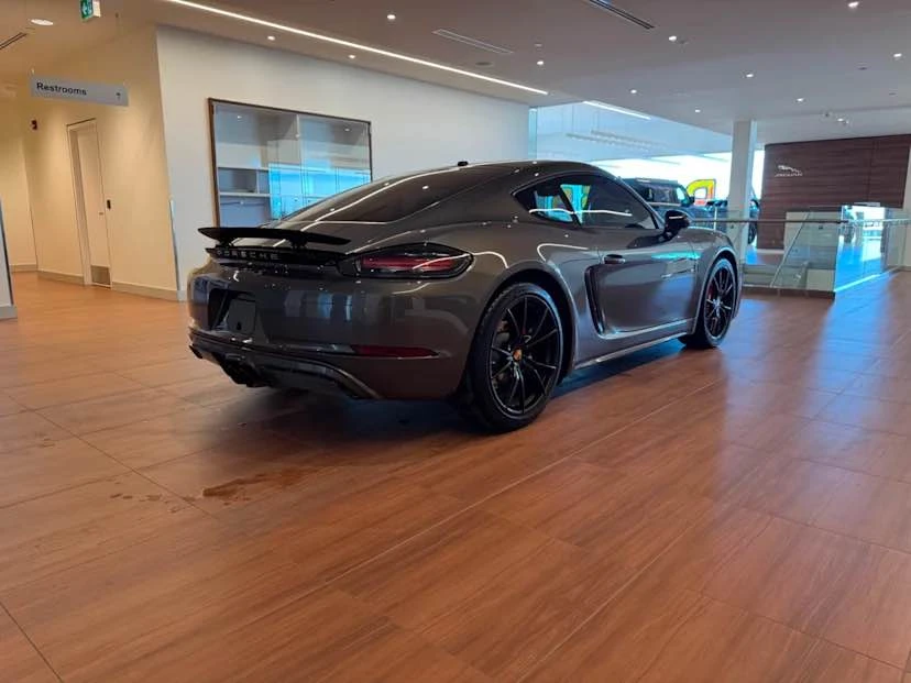 2023 Porsche 718 Cayman - Image 6 of 18