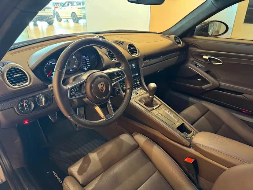 2023 Porsche 718 Cayman - Image 12 of 18