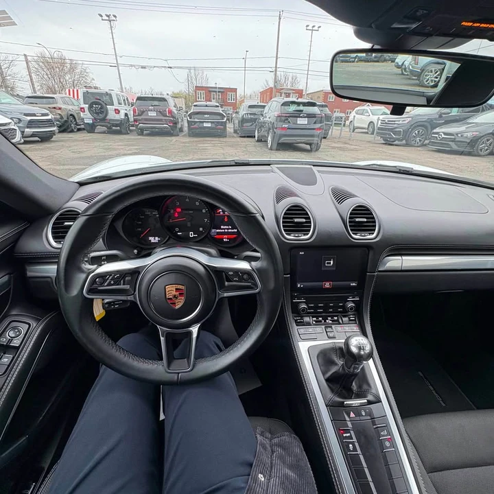 2023 Porsche 718 Cayman - Image 9 of 11