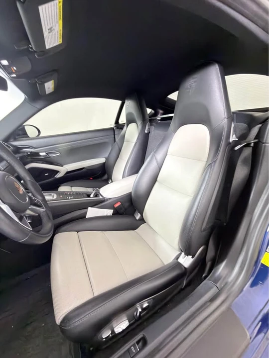 2023 Porsche 718 Cayman - Image 9 of 14