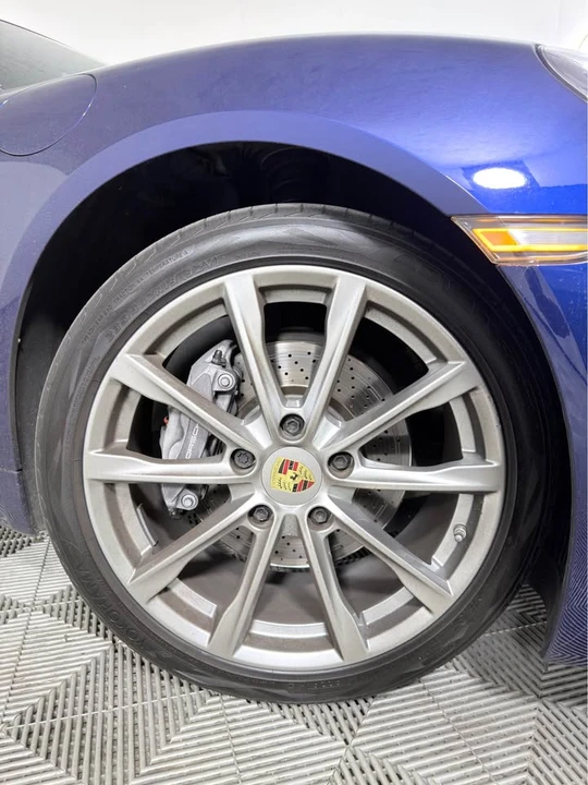 2023 Porsche 718 Cayman - Image 2 of 14