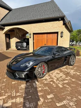 2023 Porsche 718 Cayman GT4