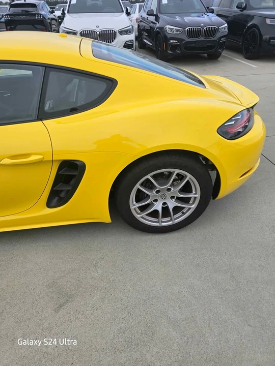 2023 Porsche 718 Cayman - Image 10 of 14