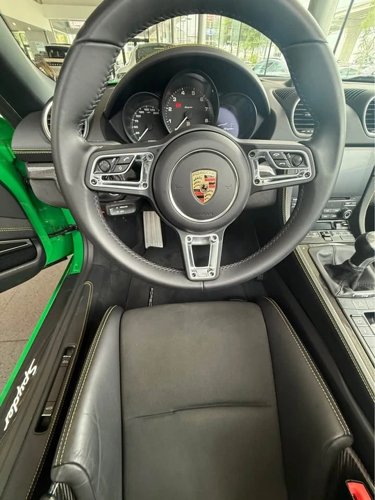 2023 Porsche 718 Boxster Spyder - Image 13 of 19