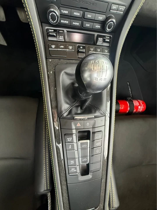 2023 Porsche 718 Boxster Spyder - Image 14 of 19
