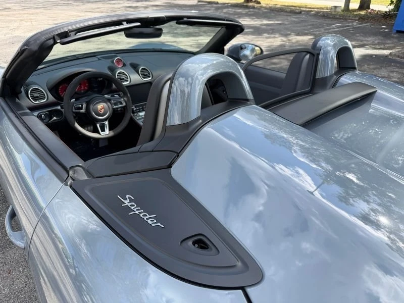 2023 Porsche 718 Boxster Spyder - Image 12 of 20
