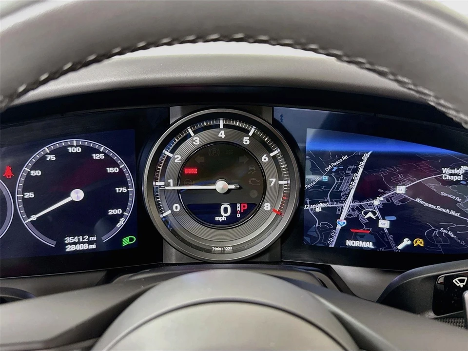 2023 Porsche 992 Carrera 4S - Image 12 of 31