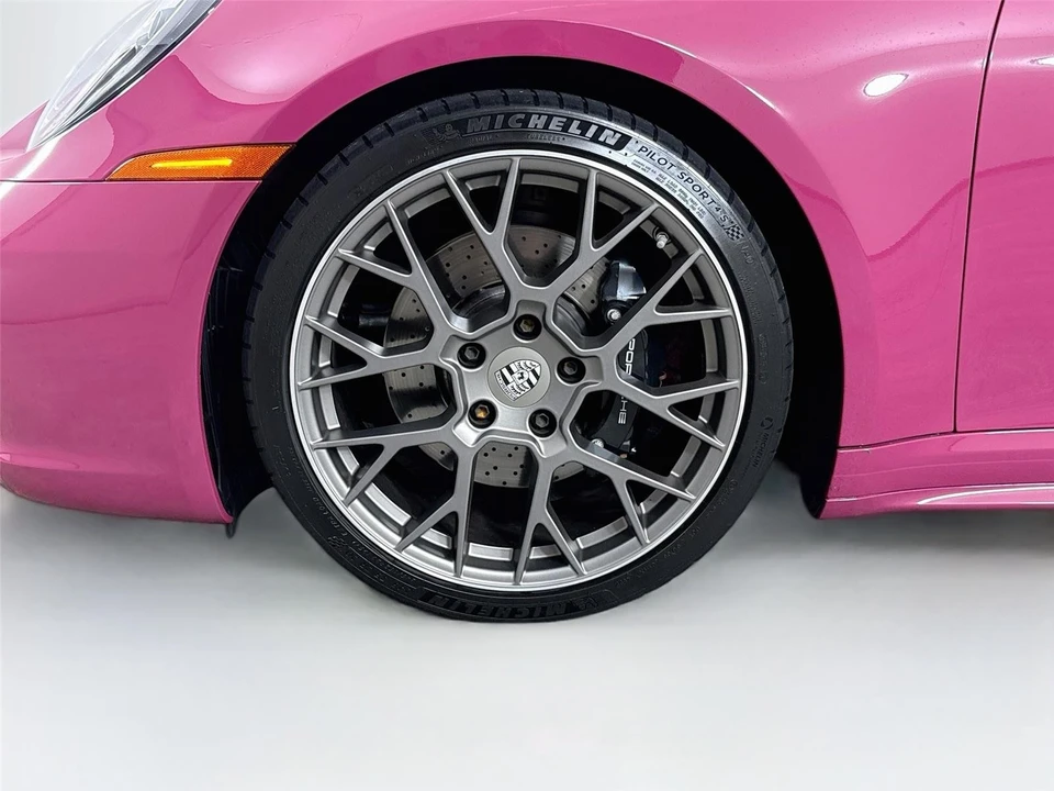 2023 Porsche 992 Carrera 4S - Image 27 of 31