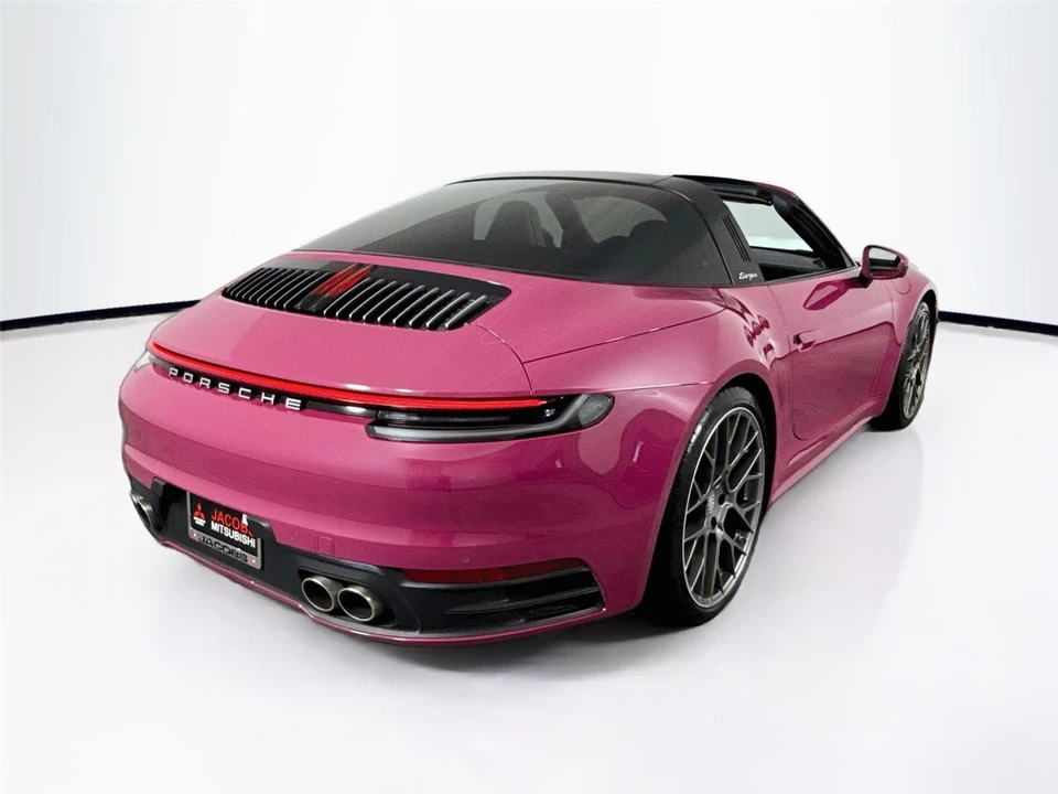 2023 Porsche 992 Carrera 4S - Image 6 of 31