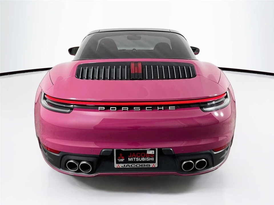 2023 Porsche 992 Carrera 4S - Image 4 of 31