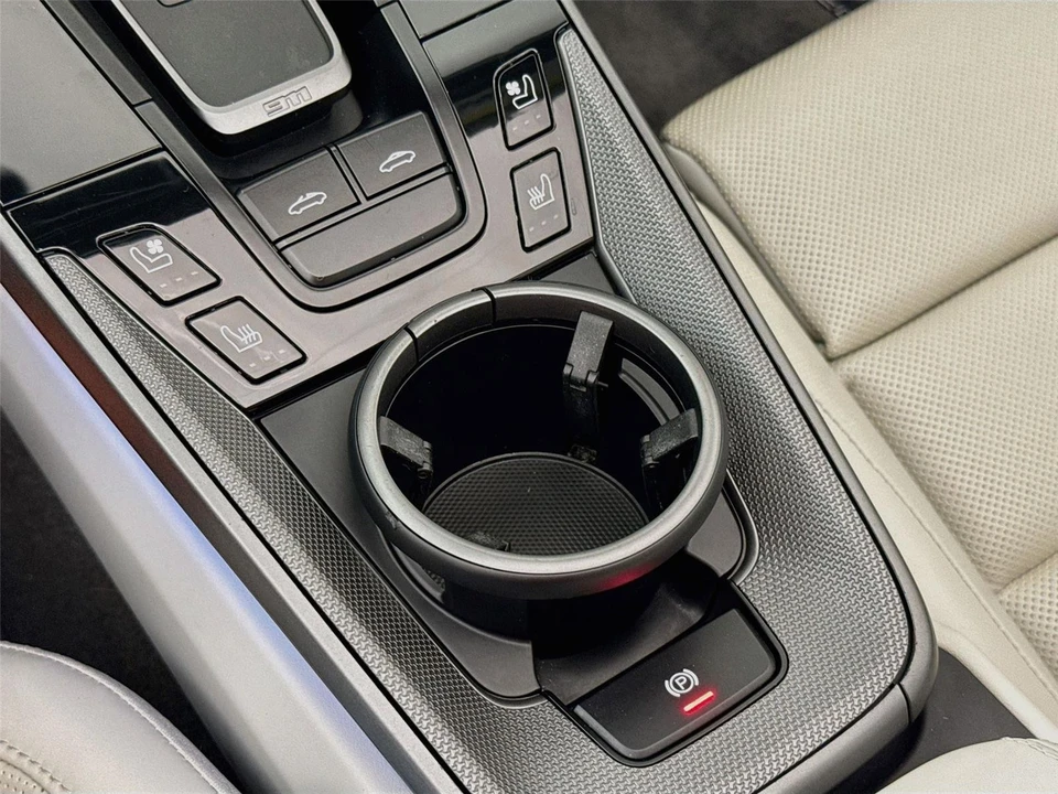 2023 Porsche 992 Carrera 4S - Image 19 of 31