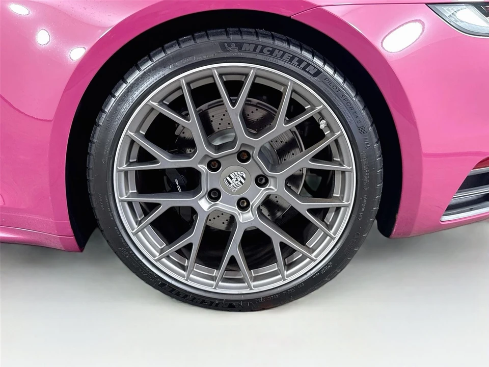 2023 Porsche 992 Carrera 4S - Image 28 of 31