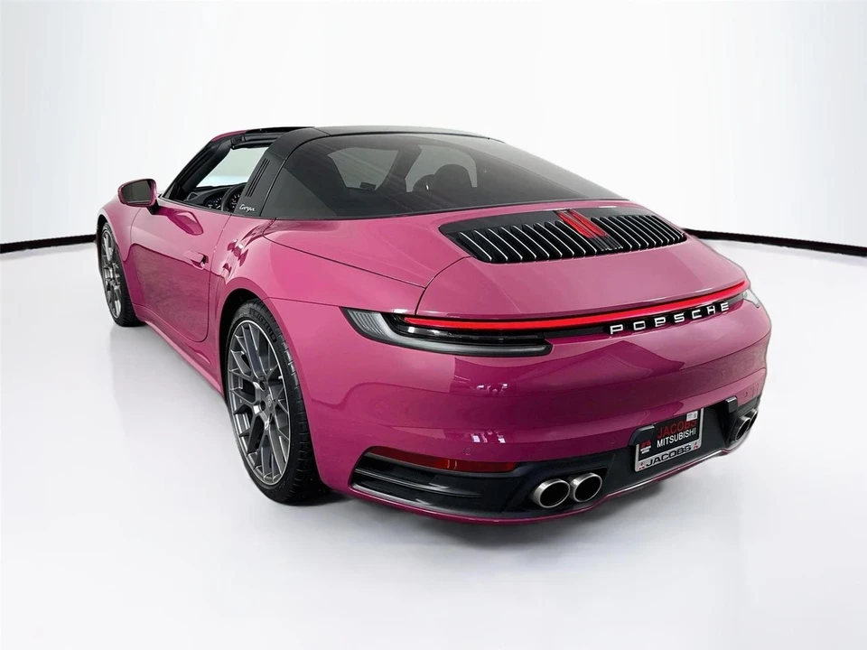 2023 Porsche 992 Carrera 4S - Image 3 of 31